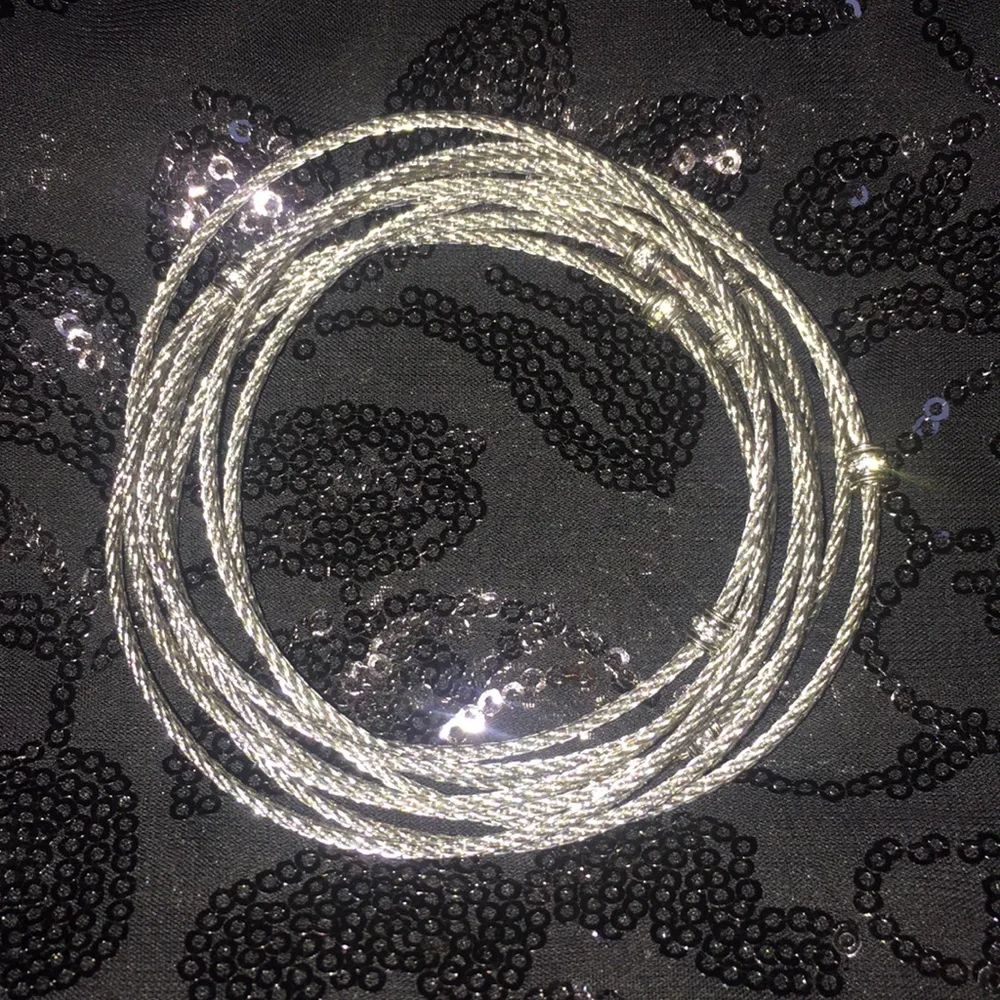Bangle bracelets - Picture 2 of 3
